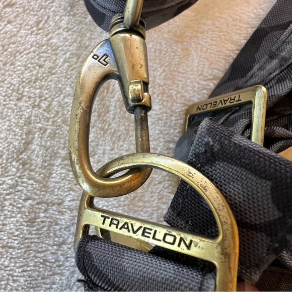 Travelon Gray Leopard Print Crossbody Bag Purse Anti Theft RFID Blocking Travel - Picture 4 of 10